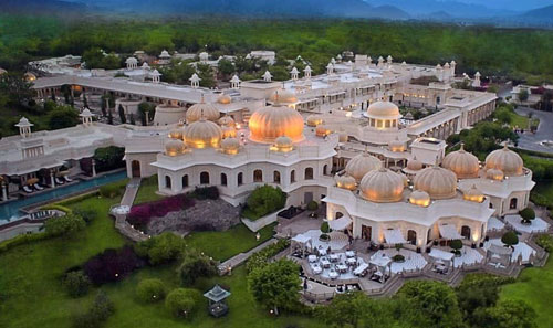 golden-triangle-tour-with-oberoi-hotels